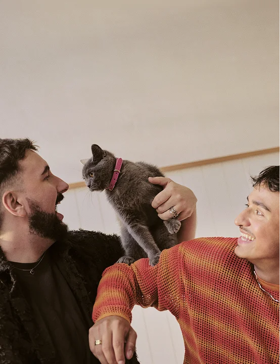 Dual-Benefit pet treats & supplements to boost wellbeing — and joy.